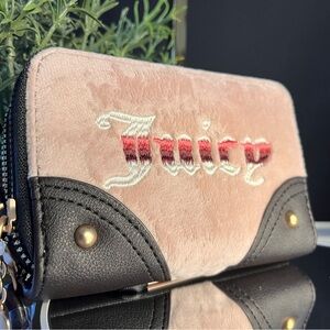 Juicy Couture Dusty Blush Pink & Black Double Zip Wallet Retro Velour NWT